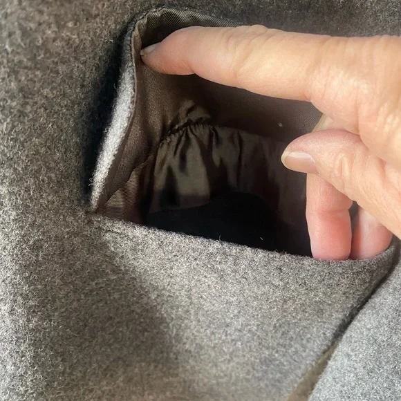 Elgin Edwards 100 percent camel hair suit coat‎